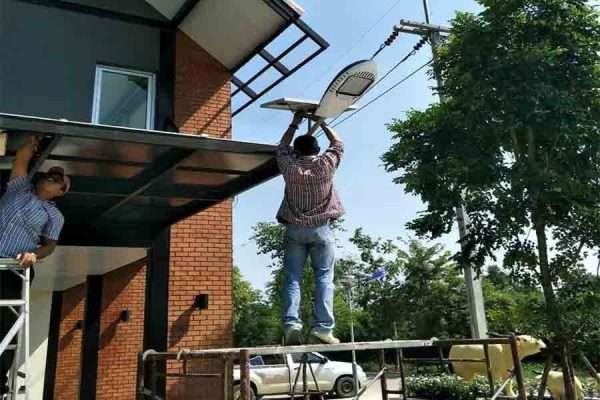solar street light